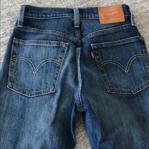 Levis jeans